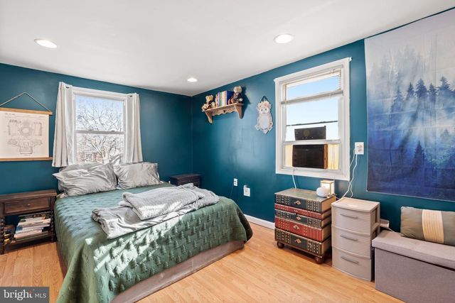 735 WESTWOOD LN, Aldan, PA 19018