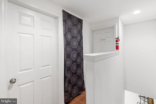 735 WESTWOOD LN, Aldan, PA 19018