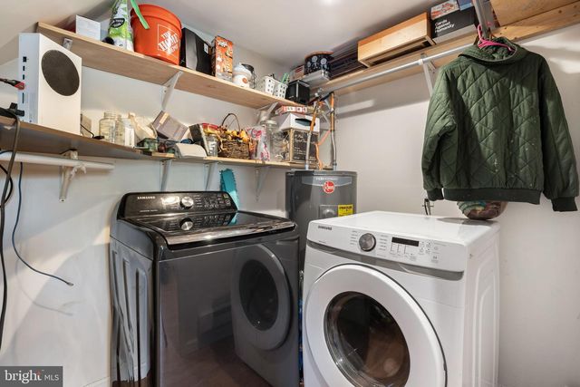 735 WESTWOOD LN, Aldan, PA 19018