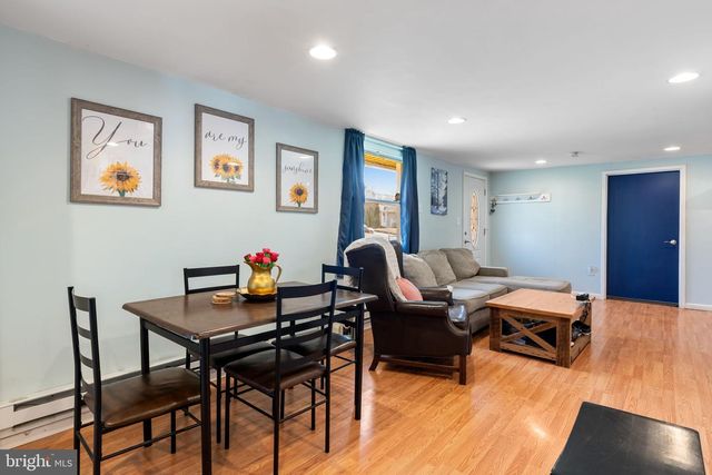 735 WESTWOOD LN, Aldan, PA 19018