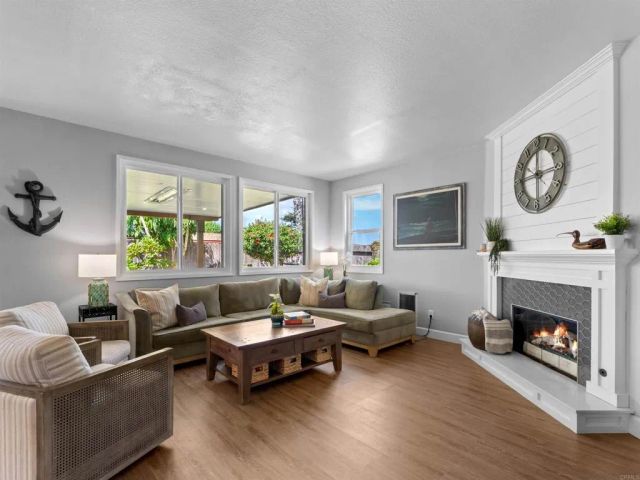 2624 Mesa Drive, Oceanside, CA 92054