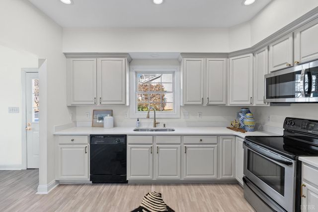 300 Wyndhurst Drive, Lynchburg, VA 24502