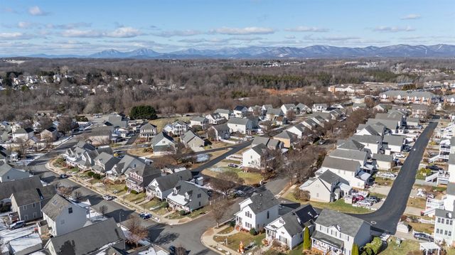 300 Wyndhurst Drive, Lynchburg, VA 24502