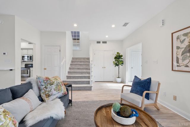 300 Wyndhurst Drive, Lynchburg, VA 24502