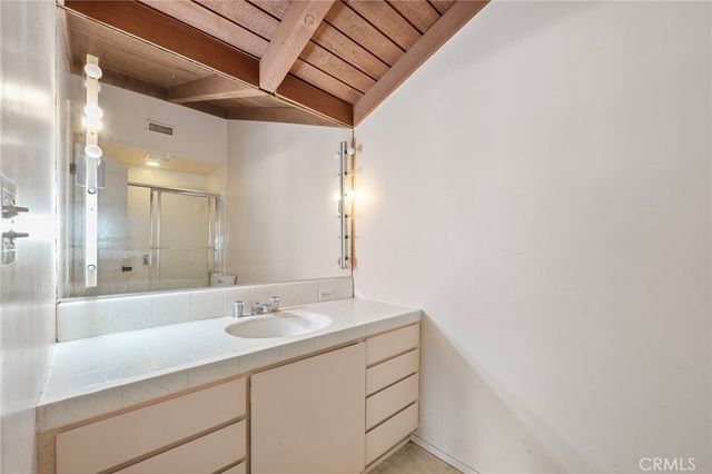 677 N Deodar, Bradbury, CA 91008