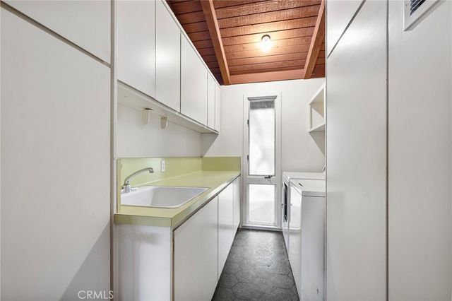 677 N Deodar, Bradbury, CA 91008