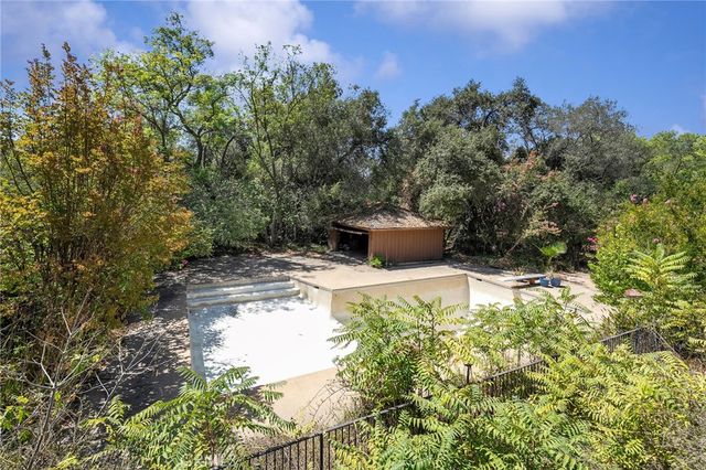 677 N Deodar, Bradbury, CA 91008