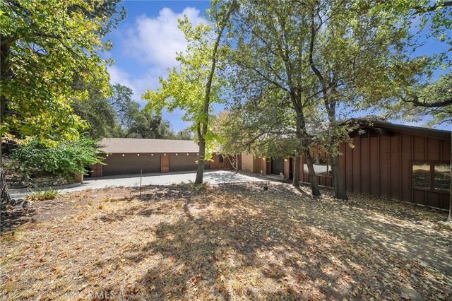 677 N Deodar, Bradbury, CA 91008