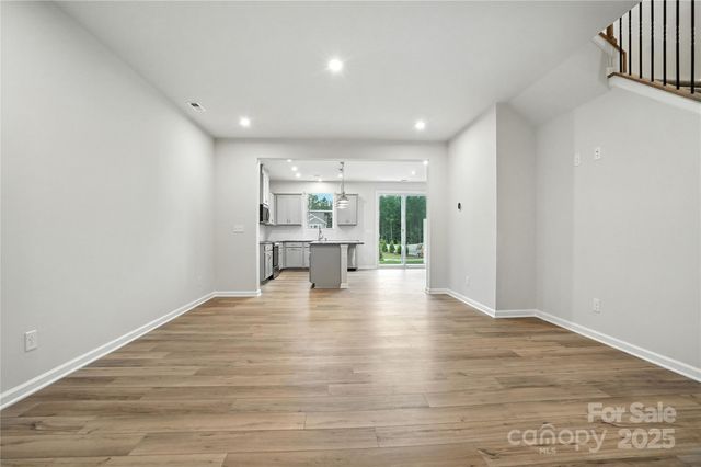 323 Laura Elizabeth Lane, Clover, SC 29710