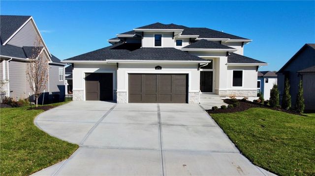 16932 Parkhill Street, Overland Park, KS 66221