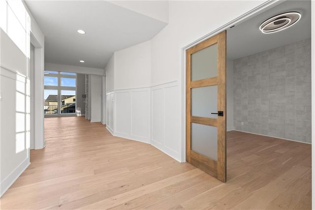 16932 Parkhill Street, Overland Park, KS 66221