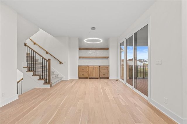 16932 Parkhill Street, Overland Park, KS 66221