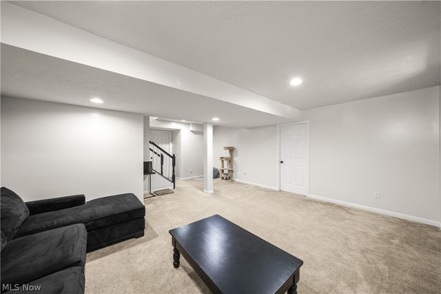 10214 Ridgeview Court, Streetsboro, OH 44241