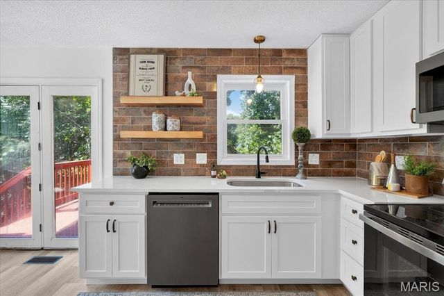 1704 Lewis Lane, Barnhart, MO 63012