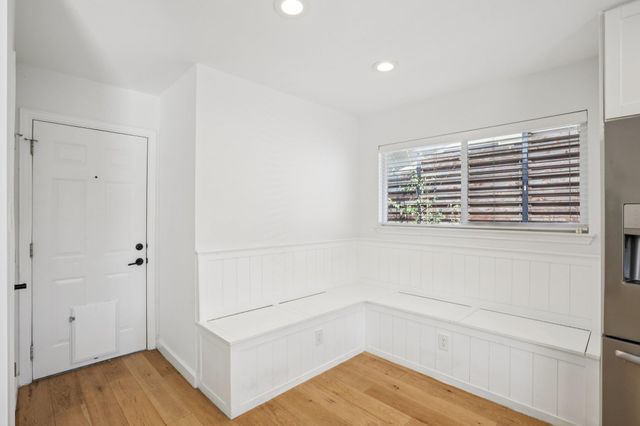 7205 Twisted Oaks DR, Austin, TX 78745