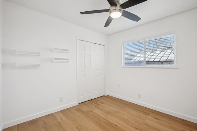 7205 Twisted Oaks DR, Austin, TX 78745