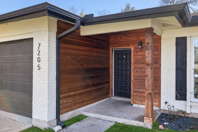 7205 Twisted Oaks DR, Austin, TX 78745