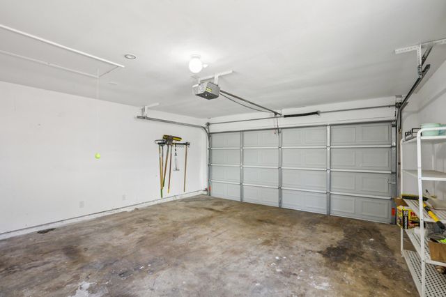 7205 Twisted Oaks DR, Austin, TX 78745