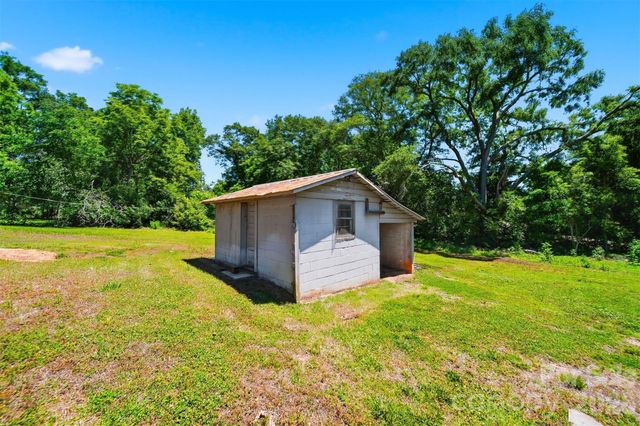 1807 S Post Road, Shelby, NC 28152