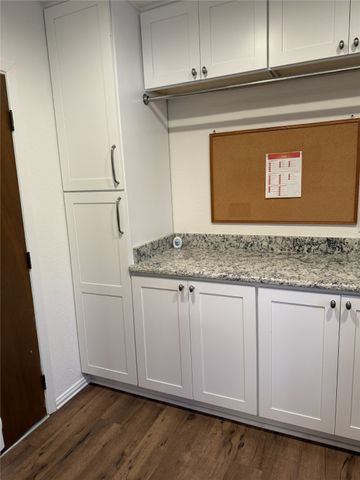 1002 W 4th Street, Keene, TX 76059