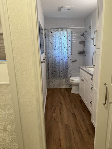 1002 W 4th Street, Keene, TX 76059