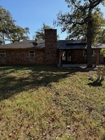 1002 W 4th Street, Keene, TX 76059