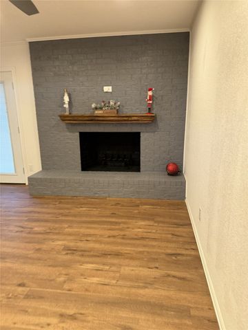 1002 W 4th Street, Keene, TX 76059