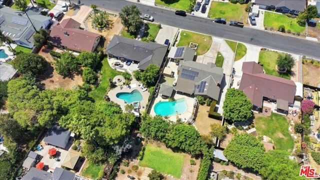 1940 Country Club Road, Thousand Oaks, CA 91360