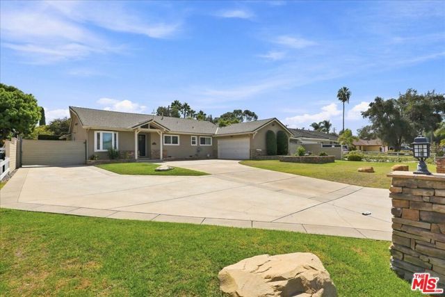 1940 Country Club Road, Thousand Oaks, CA 91360