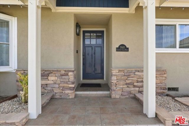 1940 Country Club Road, Thousand Oaks, CA 91360