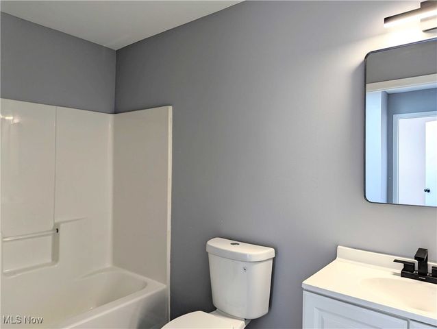 693 Carroll Street, Akron, OH 44304