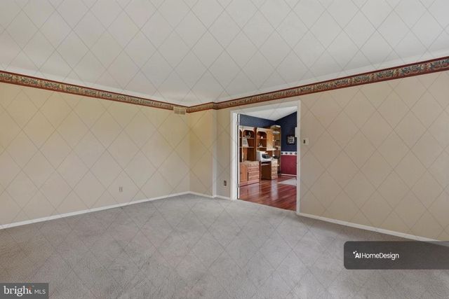 72 BOBBIE DR, Ivyland, PA 18974