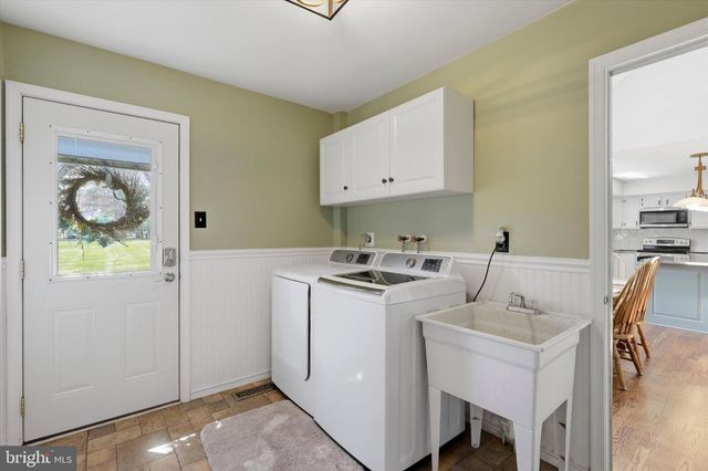 72 BOBBIE DR, Ivyland, PA 18974