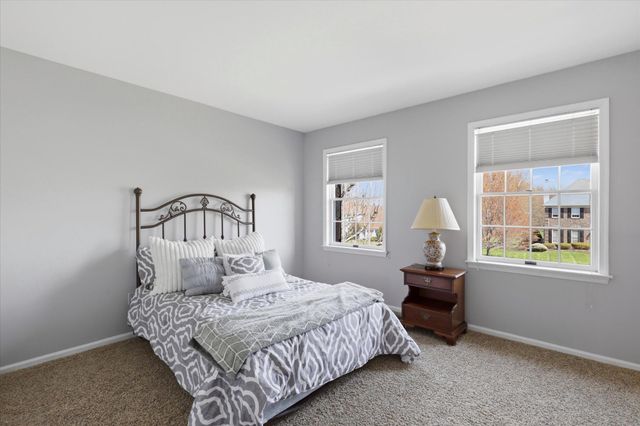 72 BOBBIE DR, Ivyland, PA 18974