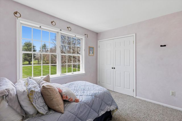 72 BOBBIE DR, Ivyland, PA 18974