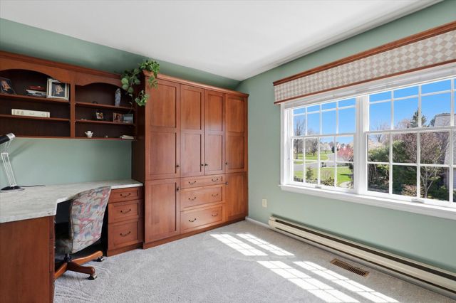 72 BOBBIE DR, Ivyland, PA 18974