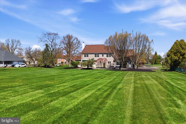 72 BOBBIE DR, Ivyland, PA 18974