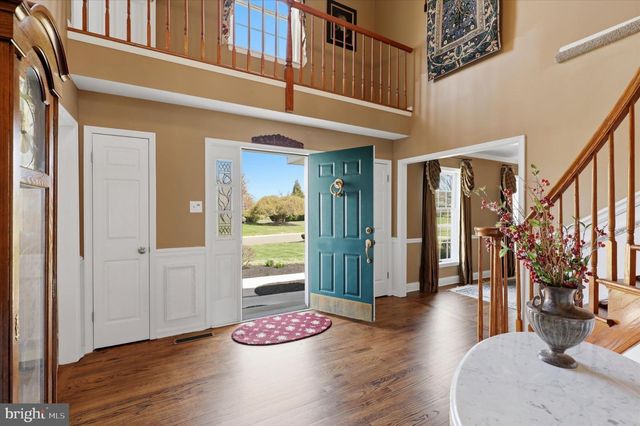 72 BOBBIE DR, Ivyland, PA 18974