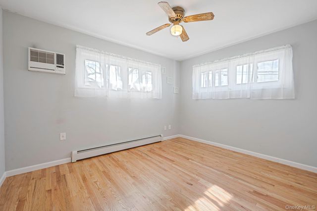 280 S Bayview Avenue, Amityville, NY 11701