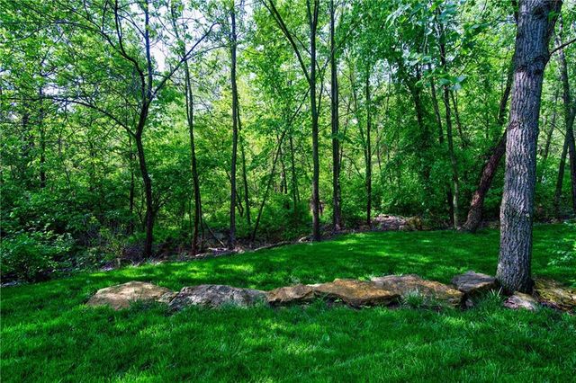 419 E 166th Court, Belton, MO 64012