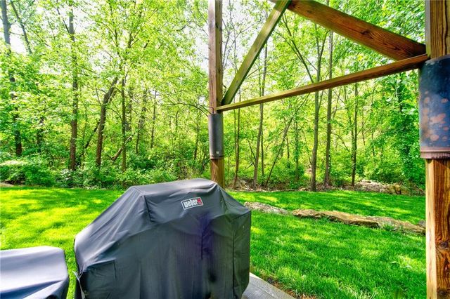 419 E 166th Court, Belton, MO 64012