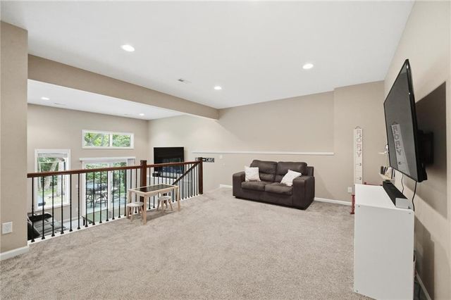 419 E 166th Court, Belton, MO 64012