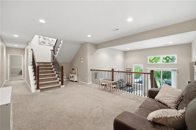 419 E 166th Court, Belton, MO 64012