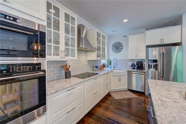 419 E 166th Court, Belton, MO 64012