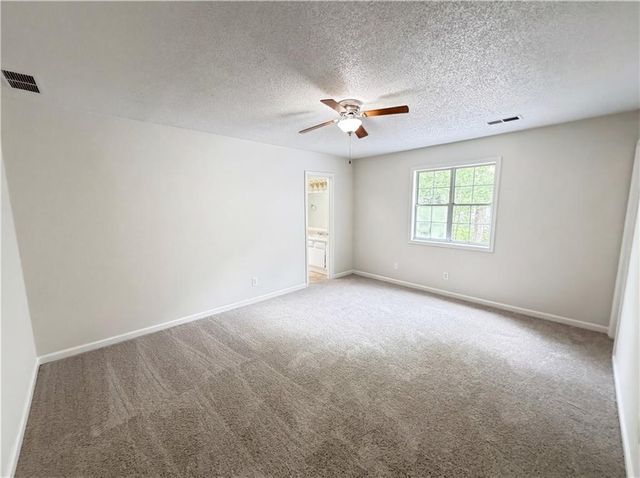 5073 Farm Valley Drive NE, Woodstock, GA 30188