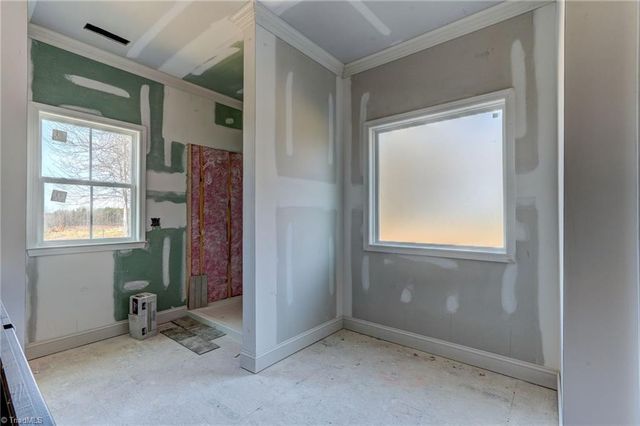 2214 Baker crossroad Road, Reidsville, NC 27320