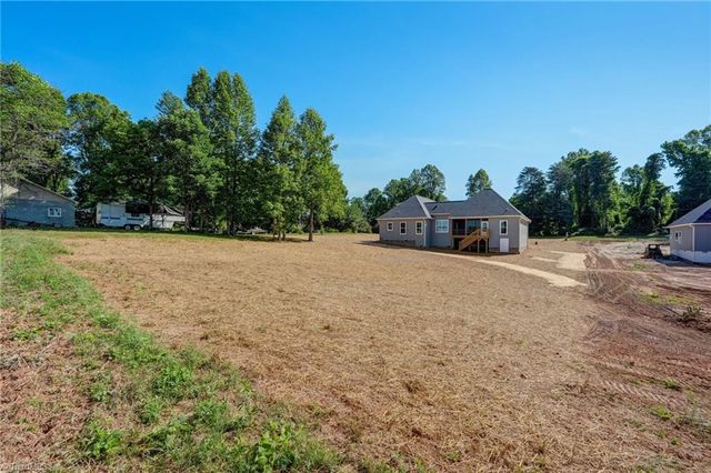 2214 Baker crossroad Road, Reidsville, NC 27320