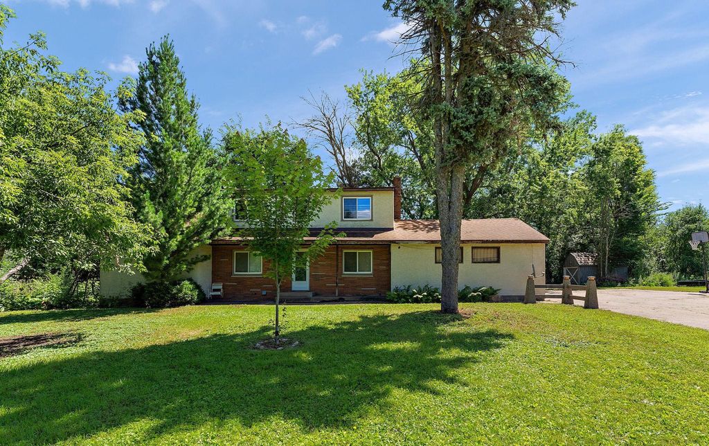 2300 Pagel Road, Mendota Heights, MN 55120 — photo 2