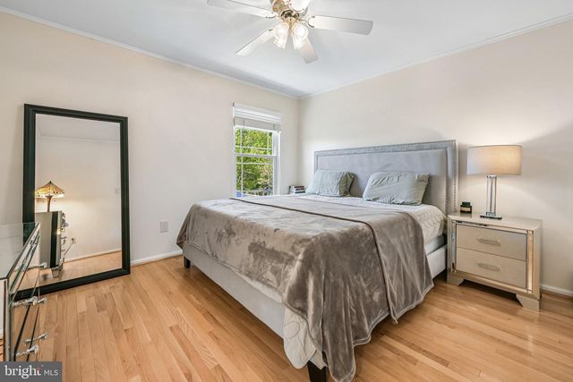 128 LADDS LN, Westville, NJ 08093