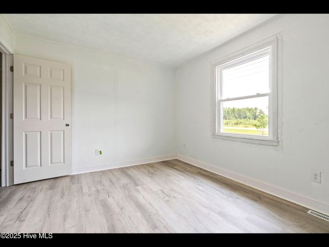 9348 Nc Highway 210, Rocky Point, NC 28457